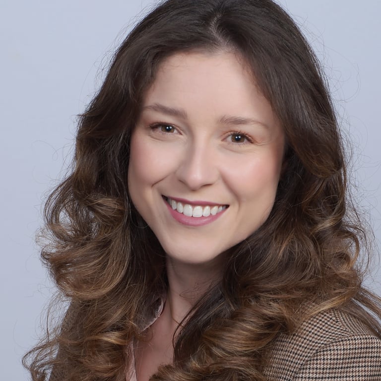 Spanish Speaking Therapist Near Me - Nágela Brand