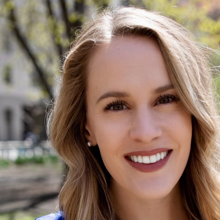 Spanish Speaking Therapist Near Me - Stephanie Ramsay