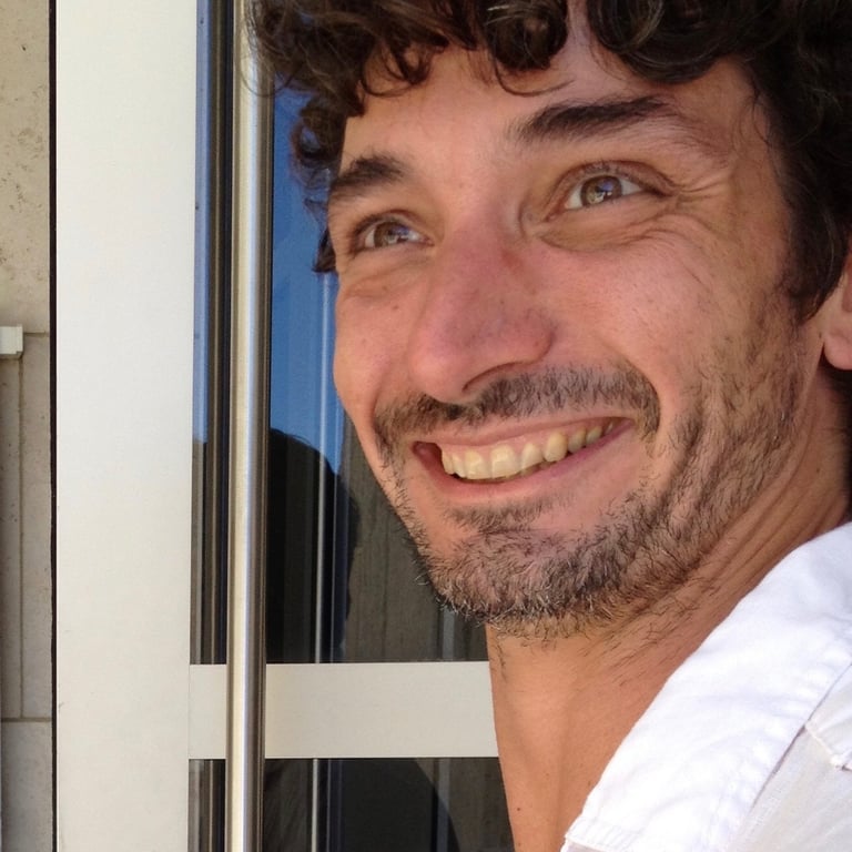 Pierre Vilanoba - Spanish Speaking therapist in  